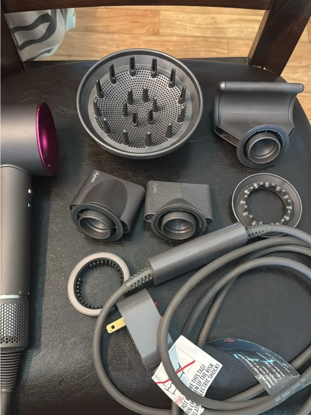 Dyson Hair Dryer with Magnetic Styling Attachments — Gray/Purple